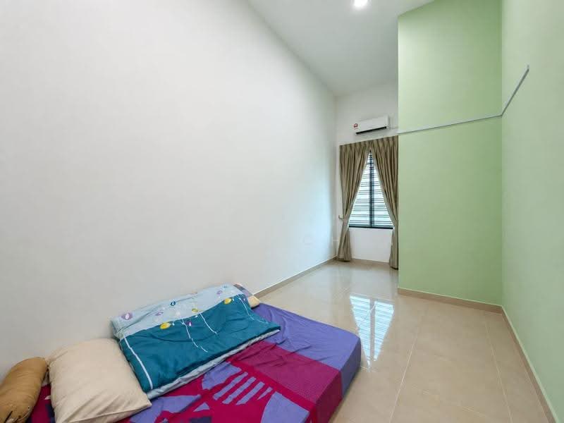 2-storey Terraced House for Sale in Taman Nusa Sentral (Iskandar Puteri (Nusajaya)) - Jason Chua - Bedroom - PropertyGuru.com.my