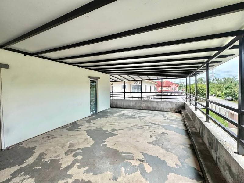 2-storey Terraced House for Sale in Taman Impian Putra (Bangi) - Ridwan Ibrahim - Balcony - PropertyGuru.com.my