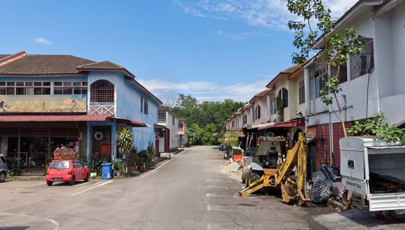 Shop for Sale in Senai (Johor) - Johnson Chong - Exterior - PropertyGuru.com.my