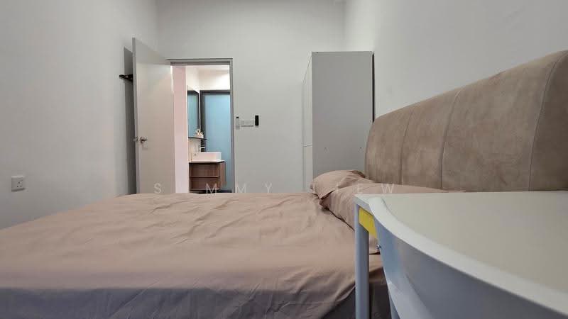 Service Residence for Rent at Savana @ Utropolis - Sammy Tiew - Bedroom - PropertyGuru.com.my