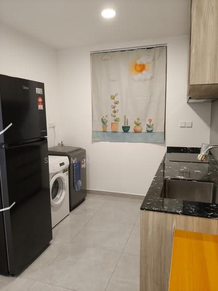 Service Residence for Rent at Savana @ Utropolis - Sammy Tiew - Kitchen - PropertyGuru.com.my