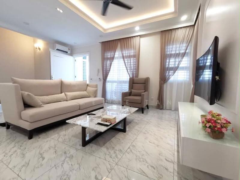 Rumah Kluster untuk Dijual di Taman Ekoflora (Johor Bahru) - Terence Tan - Living Room - PropertyGuru.com.my