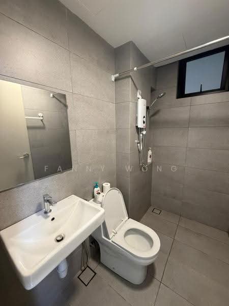 Pangsapuri untuk Disewa di Vivo Executive Apartment - Fanny Wong - Bathroom - PropertyGuru.com.my