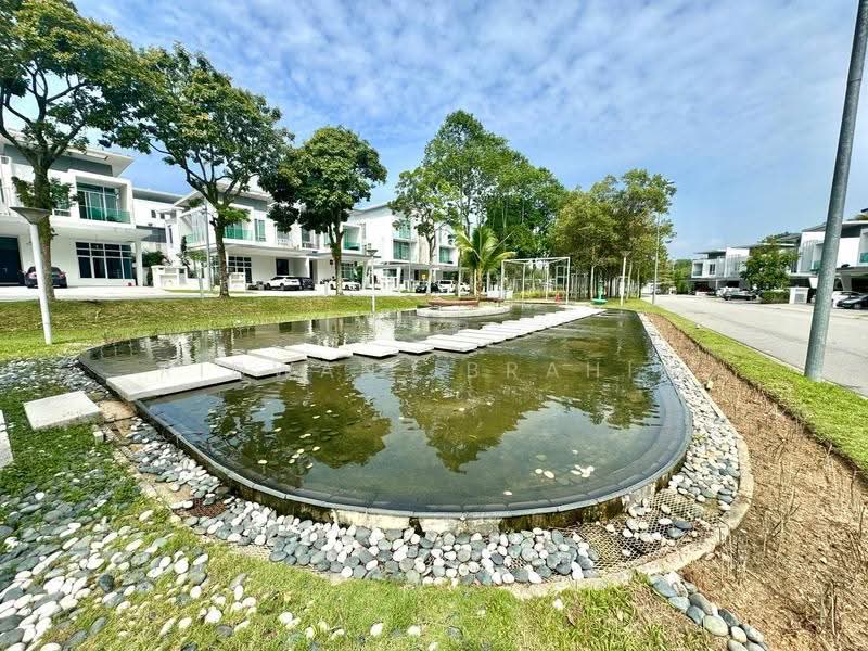Semi-Detached House for Sale in Cyberjaya (Selangor) - Ridwan Ibrahim - Exterior - PropertyGuru.com.my