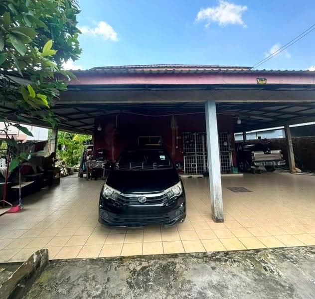 Bungalow House for Sale in Taman Sri Pelabuhan (Bintulu) - Leslie Low - Exterior - PropertyGuru.com.my