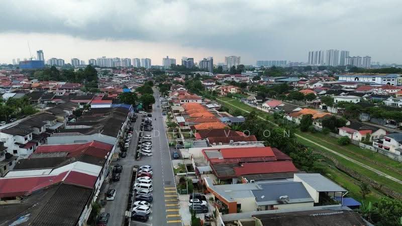 Commercial Bungalow for Rent in Taman Melodies (Johor Bahru) - Kayden Voon - Exterior - PropertyGuru.com.my