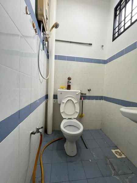 Semi-Detached House for Sale in Alor Setar (Kedah) - Jayden Geh - Bathroom - PropertyGuru.com.my