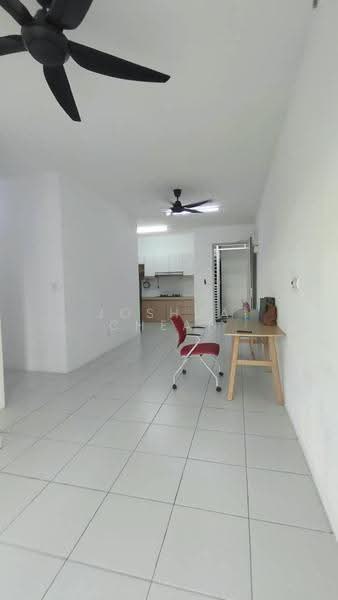 Kondominium untuk Disewa di Vista Wirajaya 2 - Joshua Cheah - Living Room - PropertyGuru.com.my
