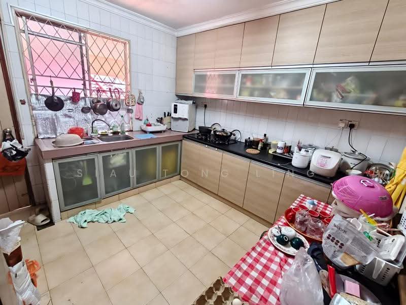 Rumah Berkembar untuk Dijual di Taman Pelangi (Johor Bahru) - Siau Tong Ling - Kitchen - PropertyGuru.com.my