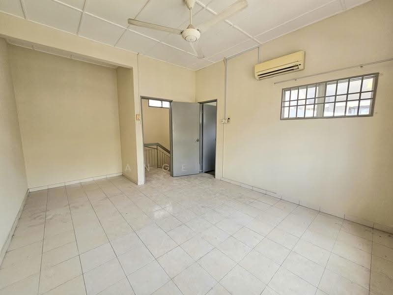 2.5-storey Terraced House for Sale in Bandar Mahkota Cheras (Cheras) - Angel Ng - Interior - PropertyGuru.com.my