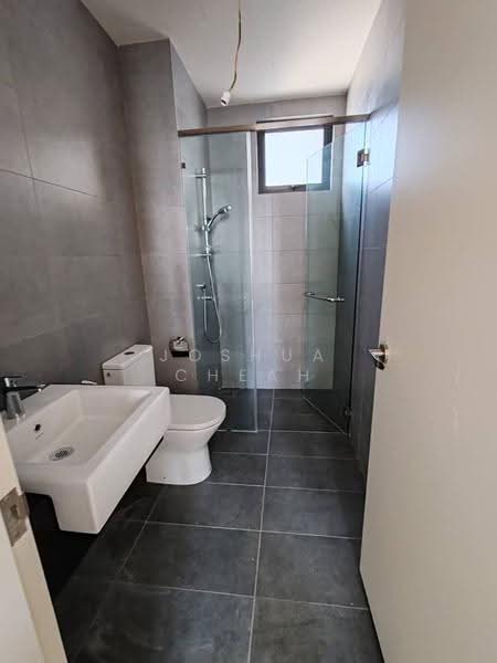 Service Residence for Sale at Sunway Avila Residences - Joshua Cheah - Bathroom - PropertyGuru.com.my