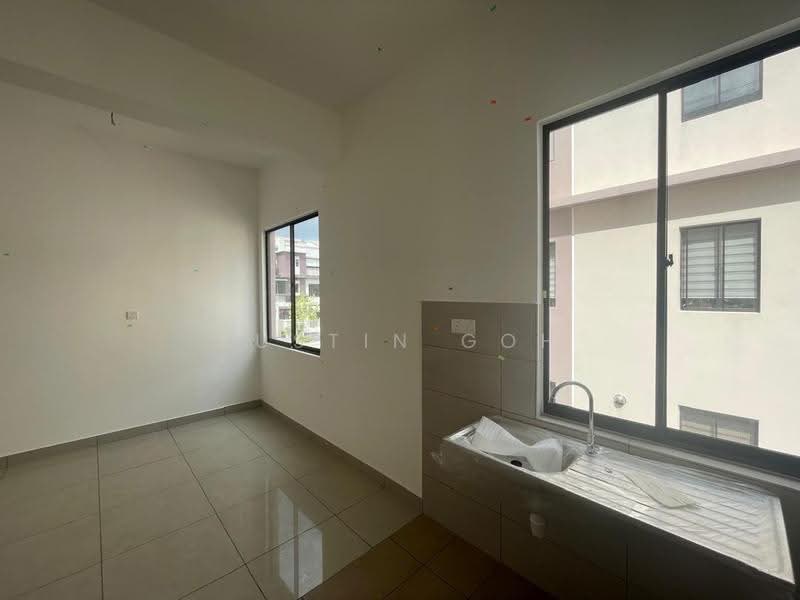 Townhouse for Sale in Kajang (Selangor) - Austin Goh - Kitchen - PropertyGuru.com.my