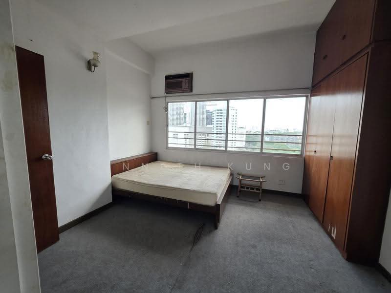 Pangsapuri untuk Dijual di Sunrise Tower - Kenneth Kung - Bedroom - PropertyGuru.com.my