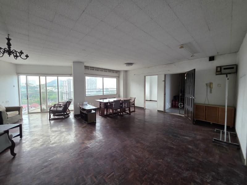 Pangsapuri untuk Dijual di Sunrise Tower - Kenneth Kung - Living Room - PropertyGuru.com.my