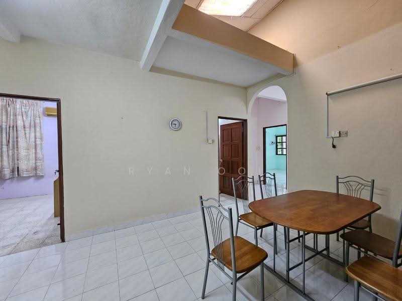 Semi-Detached House for Sale in Taman Lumba Kuda (Alor Setar) - Ryan Ooi - Dining Room - PropertyGuru.com.my