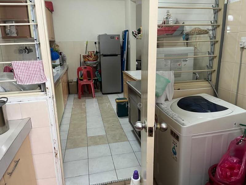 Condominium for Sale at Menara Menjalara - Eddy Hong - Kitchen - PropertyGuru.com.my