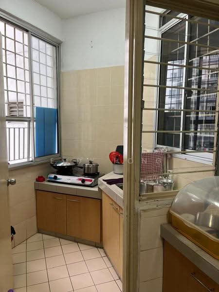 Condominium for Sale at Menara Menjalara - Eddy Hong - Kitchen - PropertyGuru.com.my