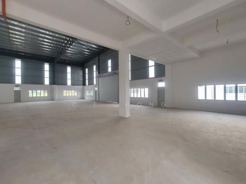 Semi-D Factory for Rent in Taman Desa Idaman (Senai) - C.T Chong - Interior - PropertyGuru.com.my