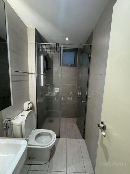 Service Residence for Rent at Gravit8, Klang - Stephanie Lim - Bathroom - PropertyGuru.com.my