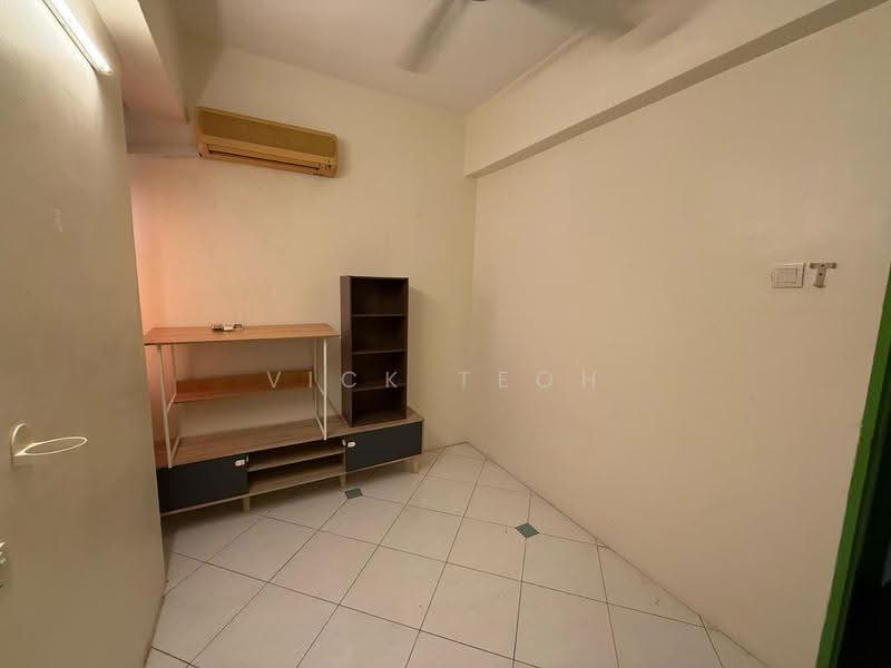Apartment for Sale at Desa Bukit Dumbar - Vick Teoh - Interior - PropertyGuru.com.my
