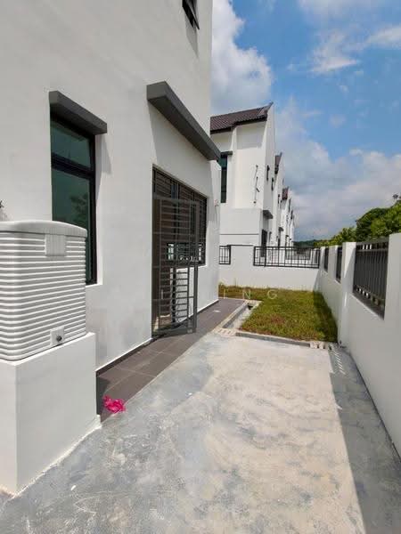 Rumah Berkembar untuk Dijual di Setia Eco Gardens (Gelang Patah) - Shi Ting - Exterior - PropertyGuru.com.my