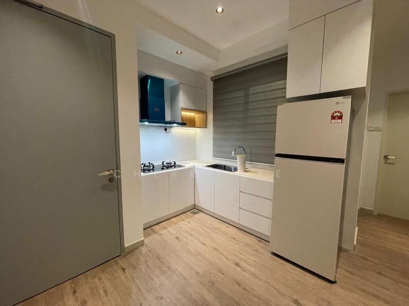 Service Residence for Sale at Avona Residence - Cherry Lee - Kitchen - PropertyGuru.com.my