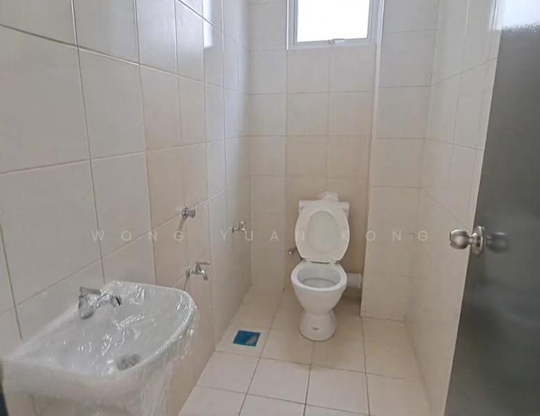 Townhouse for Rent in Bandar Bukit Raja (Klang) - Wong Yuan Kong - Bathroom - PropertyGuru.com.my