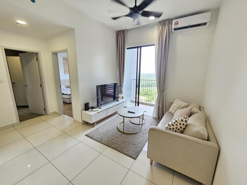 Kediaman Servis untuk Disewa di The Amber Residence @ TwentyFive.7 - Leon Goh - Living Room - PropertyGuru.com.my