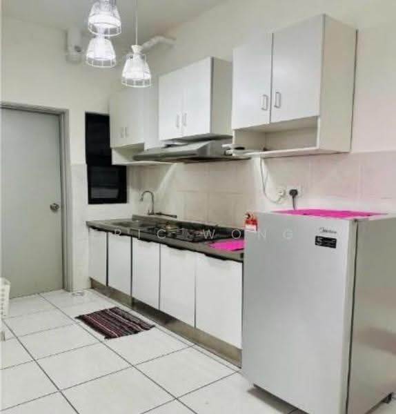 Kediaman Servis untuk Disewa di Residensi Mutiara Kajang 2 - Eric Wong - Kitchen - PropertyGuru.com.my