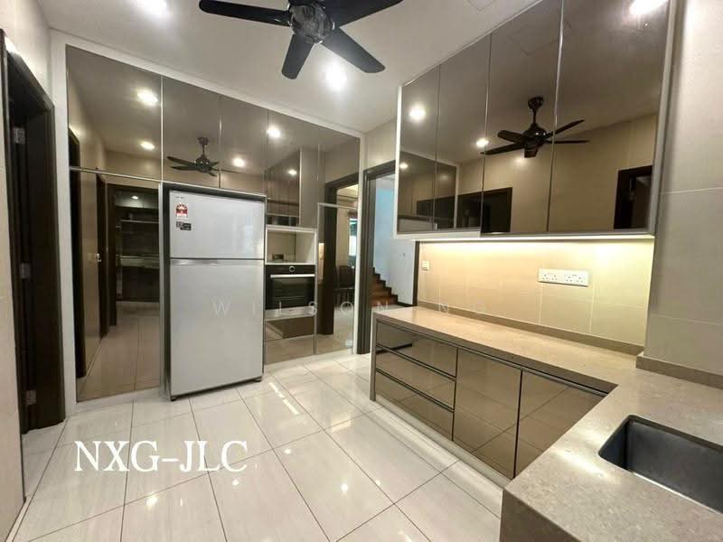 Bungalow House untuk Dijual di Setia Eco Park (Setia Alam) - Wilson Ng - Kitchen - PropertyGuru.com.my