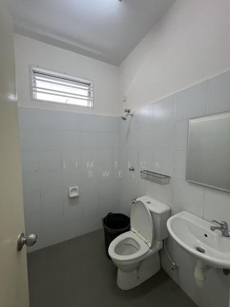 Rumah Teres 2-Tingkat untuk Dijual di Taman tasik Utama (Ayer Keroh) - Lim Teck Swee - Bathroom - PropertyGuru.com.my