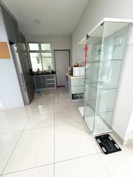 Service Residence for Rent at Manhattan - Samantha Tang - Kitchen - PropertyGuru.com.my