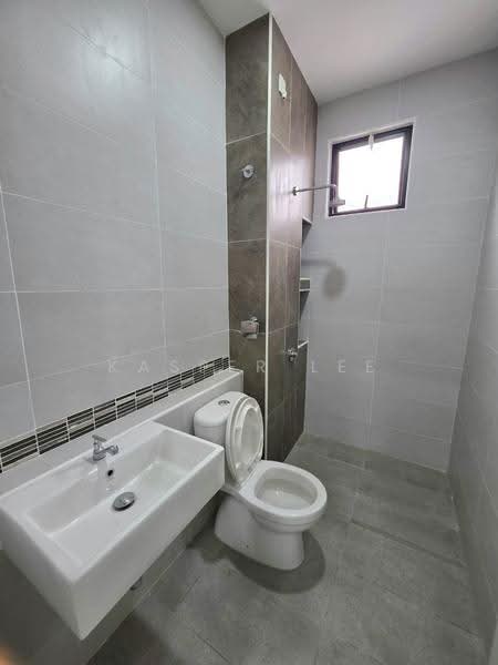 2-storey Terraced House for Rent in Taman Desa Tebrau (Tebrau) - Kasper Lee - Bathroom - PropertyGuru.com.my