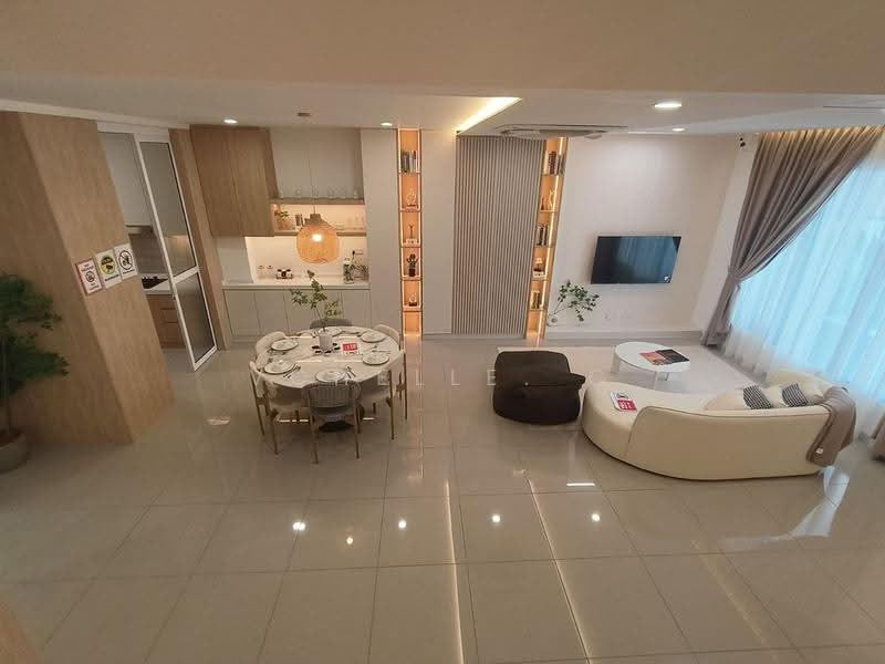 Rumah Teres 2-Tingkat untuk Dijual di Bandar Tiram (Ulu Tiram) - Vchelle. C - PropertyGuru.com.my