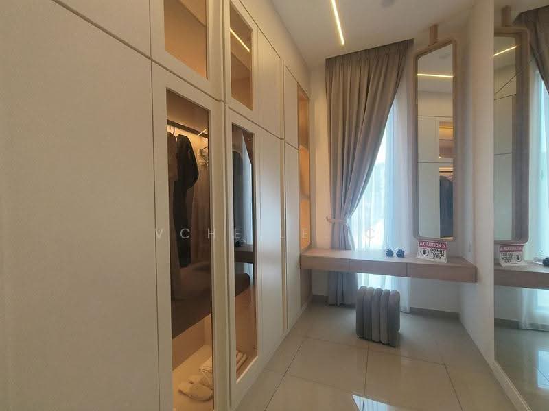 Rumah Teres 2-Tingkat untuk Dijual di Bandar Tiram (Ulu Tiram) - Vchelle. C - PropertyGuru.com.my