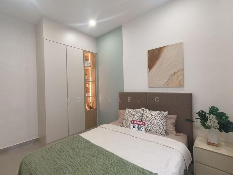 Rumah Teres 2-Tingkat untuk Dijual di Bandar Tiram (Ulu Tiram) - Vchelle. C - PropertyGuru.com.my