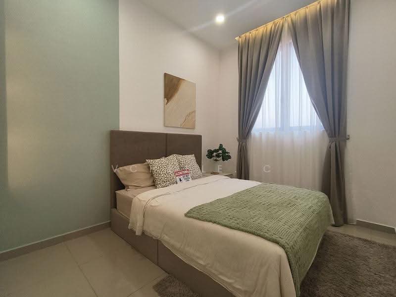 Rumah Teres 2-Tingkat untuk Dijual di Bandar Tiram (Ulu Tiram) - Vchelle. C - PropertyGuru.com.my