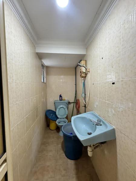Apartment for Sale at Subang Ville Ehsan - CHRIS LEW - Bathroom - PropertyGuru.com.my