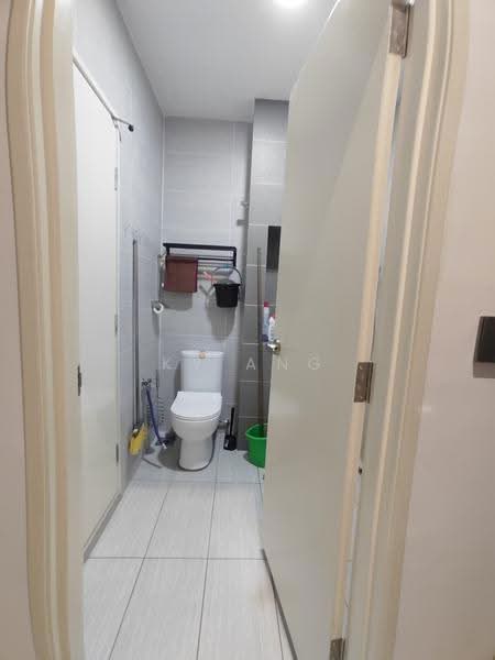 Rumah Teres 2-Tingkat untuk Disewa di Sunsuria City (Dengkil) - KY Ang - Bathroom - PropertyGuru.com.my