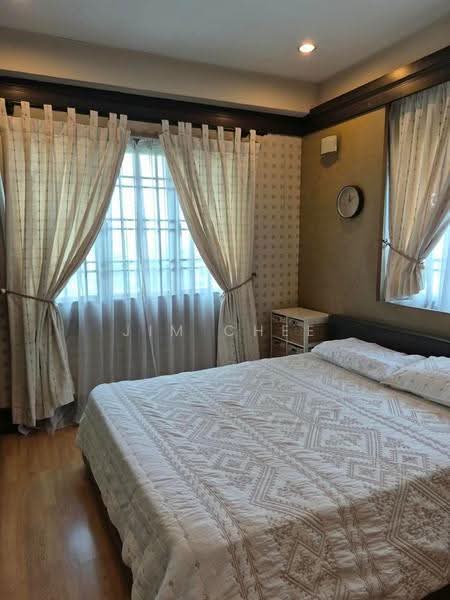 Pangsapuri untuk Disewa di Danga View Apartment - Jim Chee - Bedroom - PropertyGuru.com.my