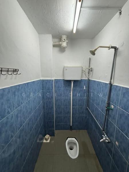 Rumah Teres 2-Tingkat untuk Disewa di Taman Johor Jaya (Johor Bahru) - Grace Chiew - Bathroom - PropertyGuru.com.my