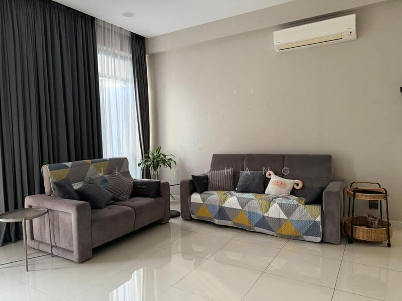 Kediaman Servis untuk Disewa di The Park 2 - Jimmy Chang - Living Room - PropertyGuru.com.my