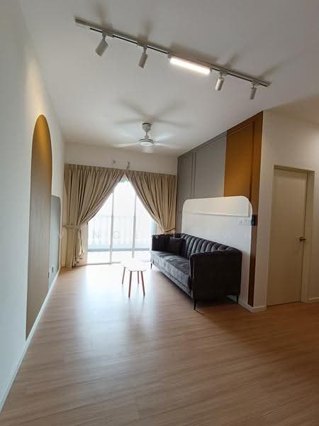 Kediaman Servis untuk Disewa di Tuan Residency - Vincent Tan - Living Room - PropertyGuru.com.my