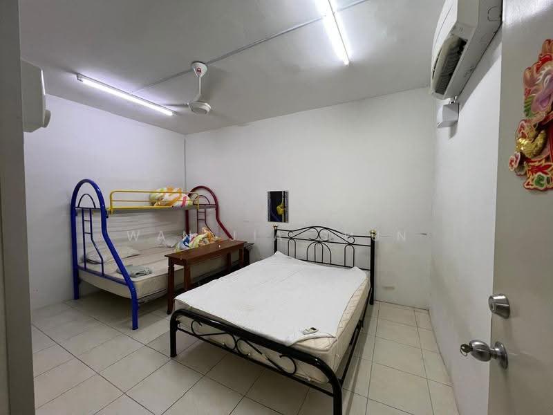 Kondominium untuk Disewa di Platinum Lake PV 13 - Wan Jia Shun - Bedroom - PropertyGuru.com.my