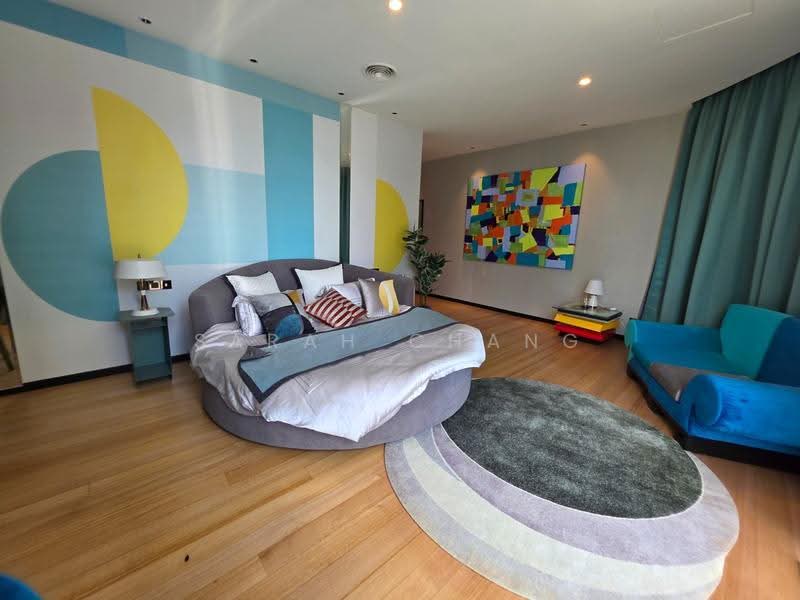 Kediaman Servis untuk Dijual di The Oval - Sarah Chang - Bedroom - PropertyGuru.com.my