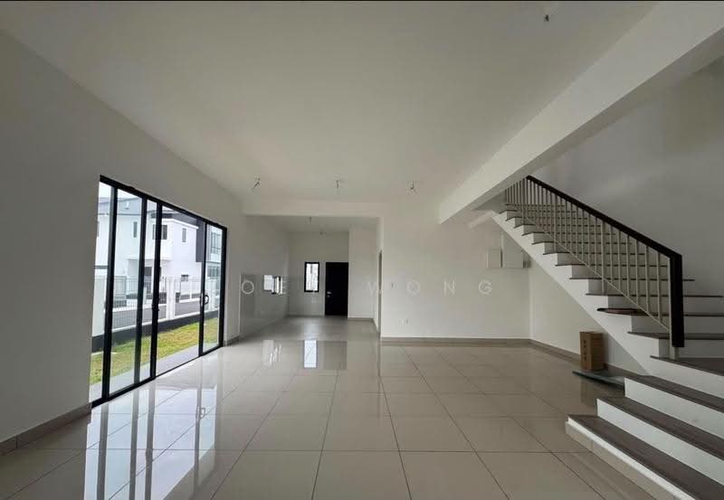 2-storey Terraced House for Sale in Seremban (Negeri Sembilan) - Zoey Wong - Living Room - PropertyGuru.com.my