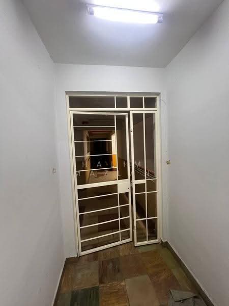 Condominium for Rent at Cyberia Smart Homes - Halim Mazlan - Corridor - PropertyGuru.com.my