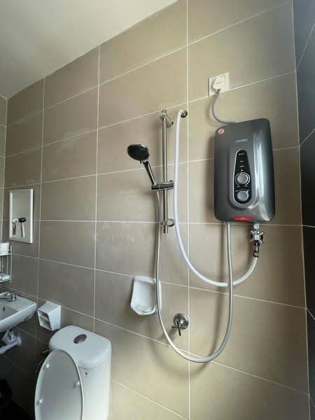 Cluster House for Sale in Sepang (Selangor) - Amirun Kinanah - Bathroom - PropertyGuru.com.my