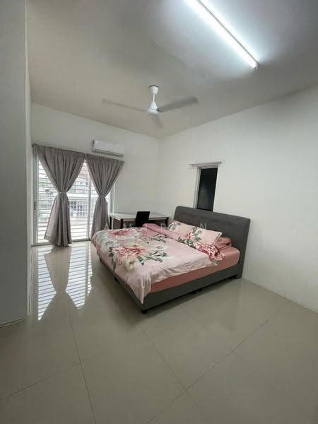 Cluster House for Sale in Sepang (Selangor) - Amirun Kinanah - Bedroom - PropertyGuru.com.my