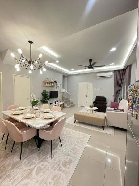 Cluster House for Sale in Sepang (Selangor) - Amirun Kinanah - Living Room - PropertyGuru.com.my